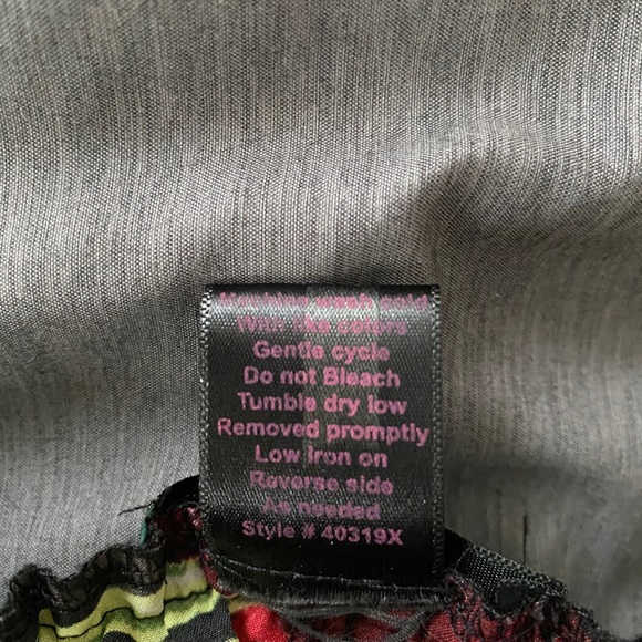 Freckles shorts - Picture 3 of 3